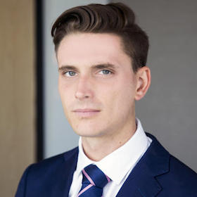 Headshot of Luke Hawthorne